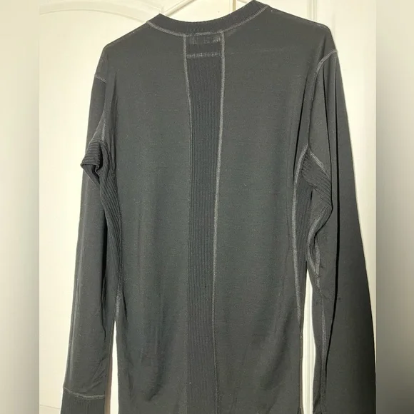 Patagonia black Performance Base Layer 100% wool thermal top size Men’s M - Picture 7 of 10